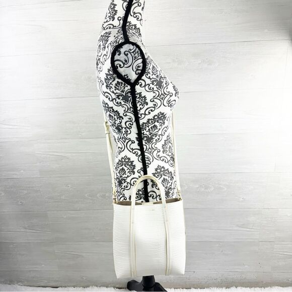 Elizabeth and James Embossed Crocodile Vegan Leather Crossbody Handbag - Picture 2 of 9